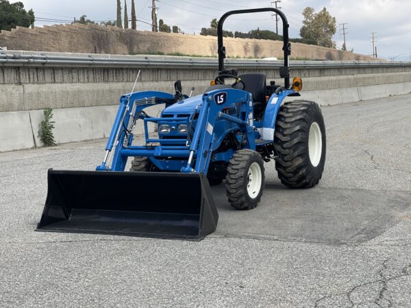 LS MT225HE Compact Tractor